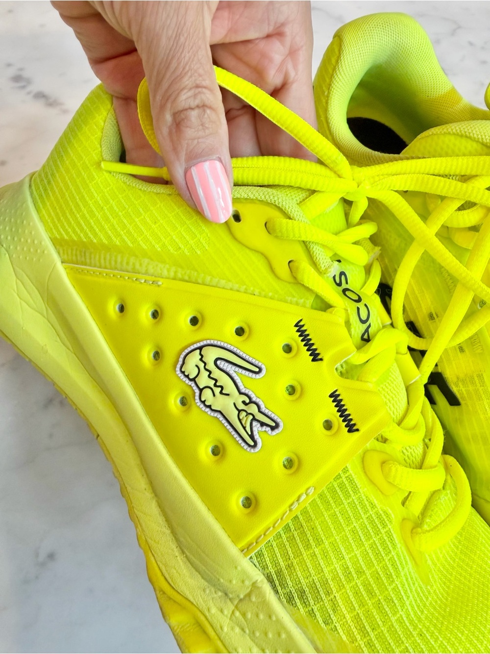 Women's Lacoste Neon Yellow Powerserve Tennis Shoe Size 8 US - Picture 7 of 7